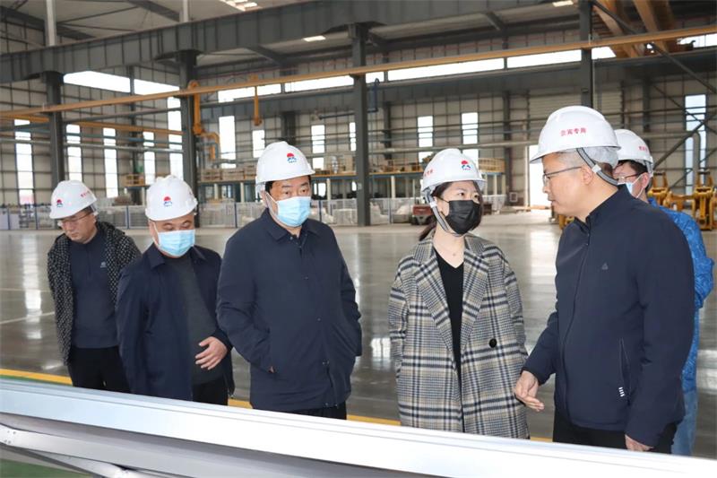 中國(guó)信息通信研究院信息化與工業(yè)化融合研究所到明泰鋁業(yè)調(diào)研